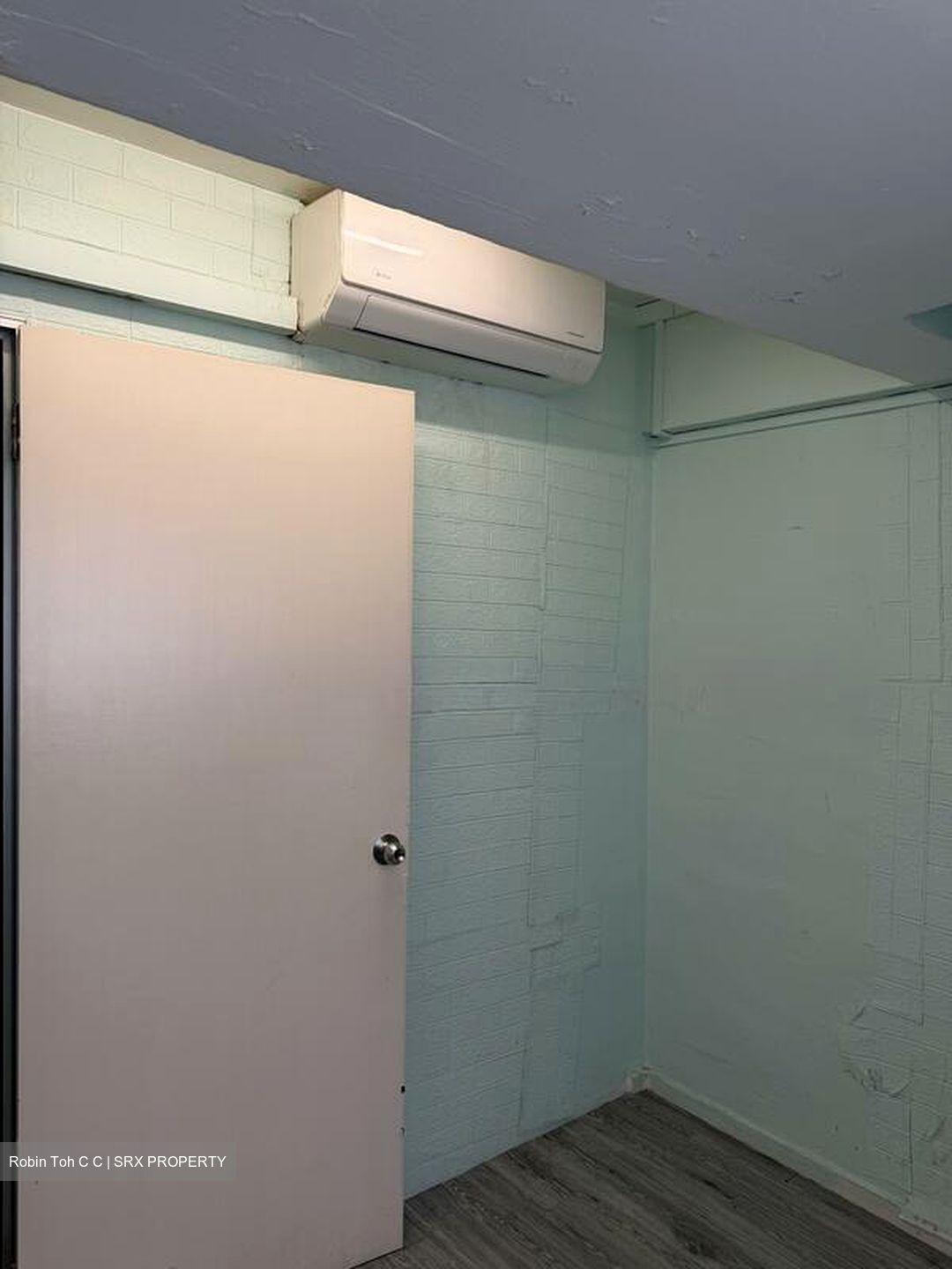Hougang Avenue 1 (D19), Shop House #576096011